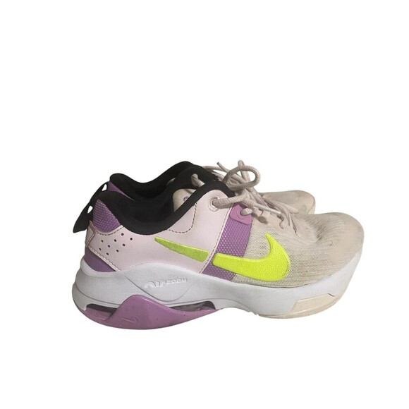 Women's Nike Zoom Bella 6 Shoes Sneakers [DR5720-600] Size 6 - Picture 5 of 16